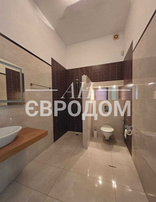 Без КОМИССИИ ! Продам доходный офис ул. Сумская 45