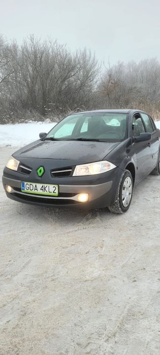 Remault megan  2