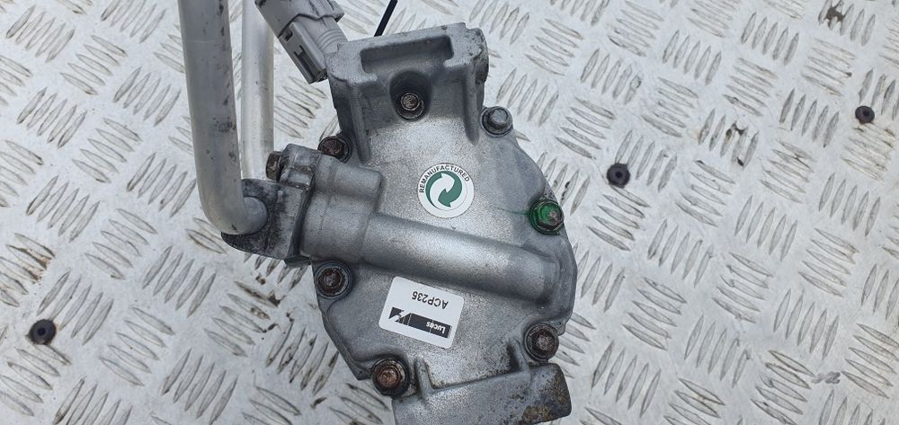 Sprężarka klimatyzacji Toyota Verso 2.0 D4D