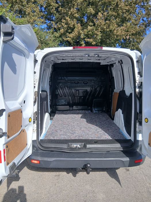 Ford connect impecável