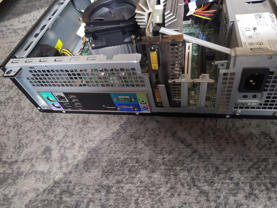 Komputer Windows XP Dell Optiplex 990 GT630 i5-2400 HDD 250GB 4GB RAM