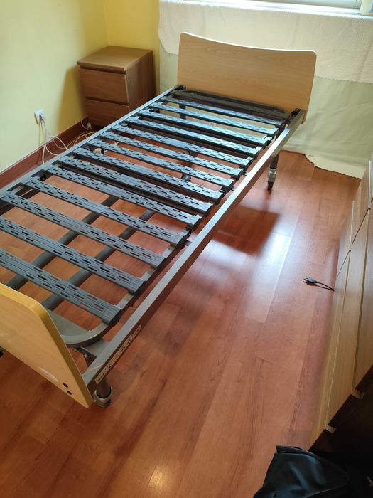 cama articulada manual com colchão Orthos