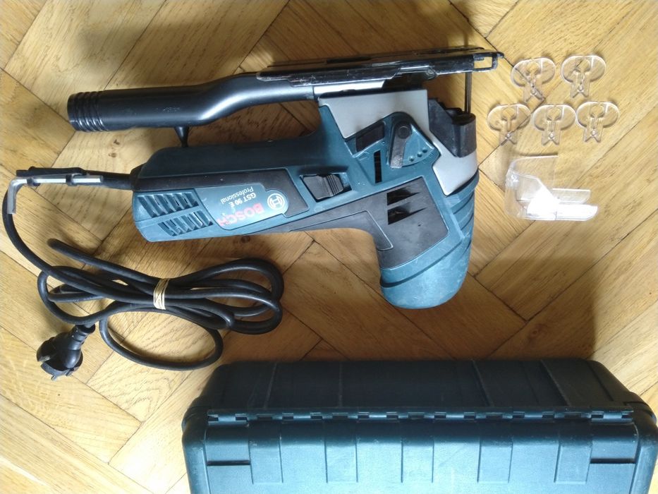 Wyrzynarka Bosch GST 90 E Professional 650 W