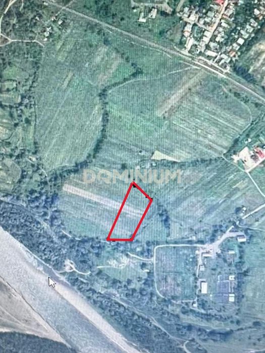 Продається земельна ділянка в м. Хуст з готовим бізнес проектом