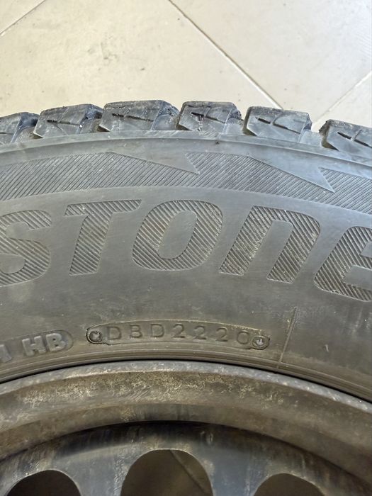Bridgestone 215/65 r16 Bridgestone blizzak