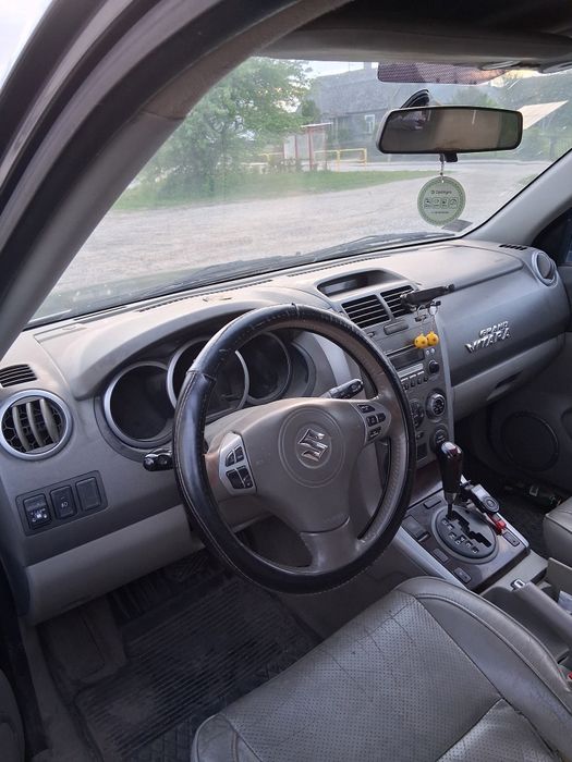 Suzuki grand vitara