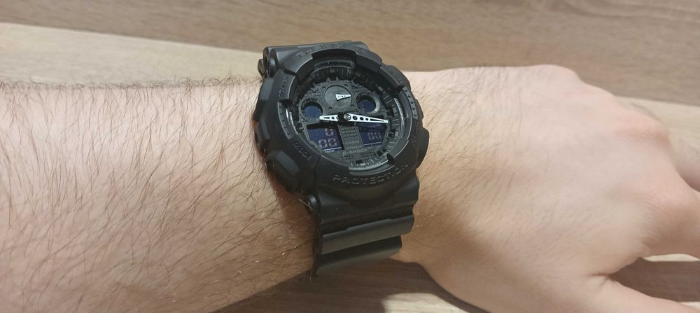 Zegarek Casio G-Shock GA-100 stan powystawowy! Okazja! Komplet gwarancja!