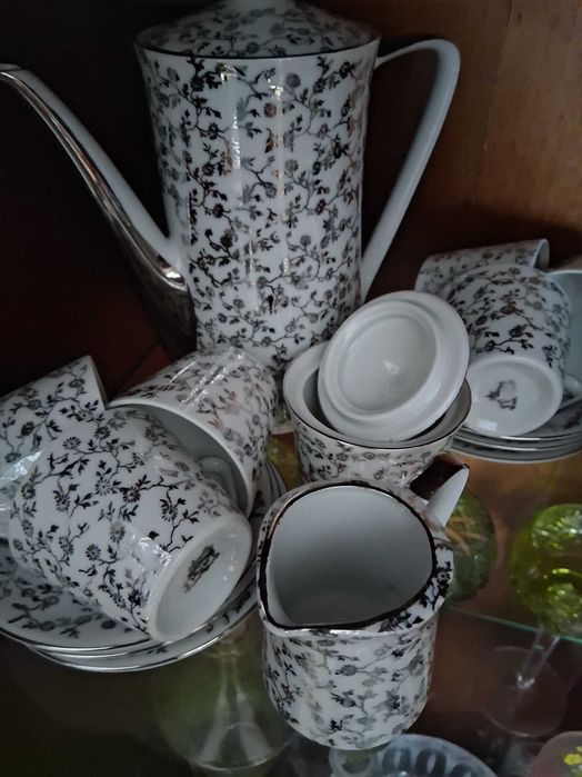 Meio Serviço de café anos 60 da marca Egan Italy, pintado a prata