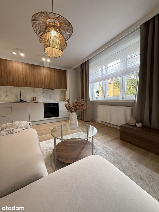 Nowoczesne mieszkanie 40 m² po remoncie + MIEJSCE POSTOJOWE