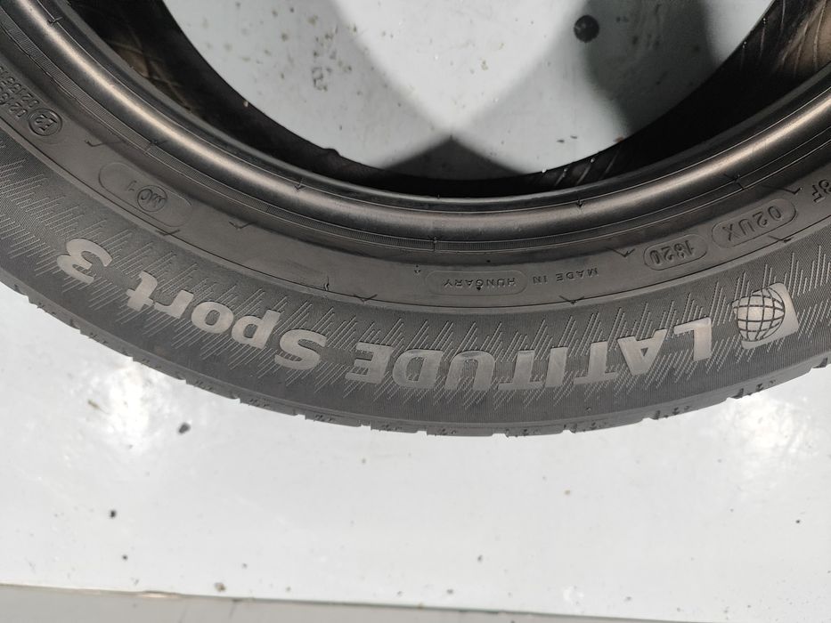 2 pneussemi novos 235-55R19 Michelin - Oferta dos Portes