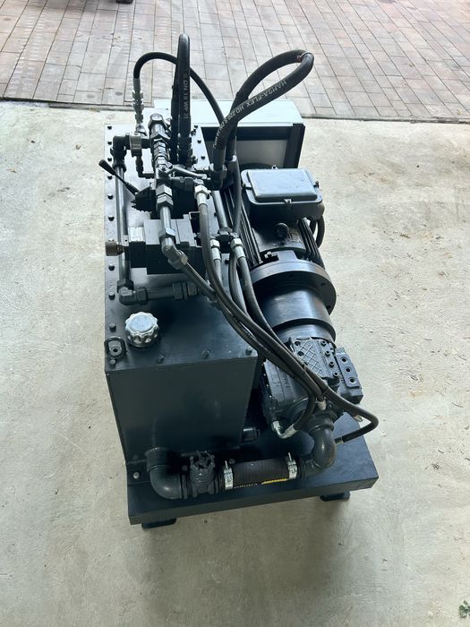 Agregat hydrauliczny 30kW/40km - solidna konstrukcja - gotowy do pracy