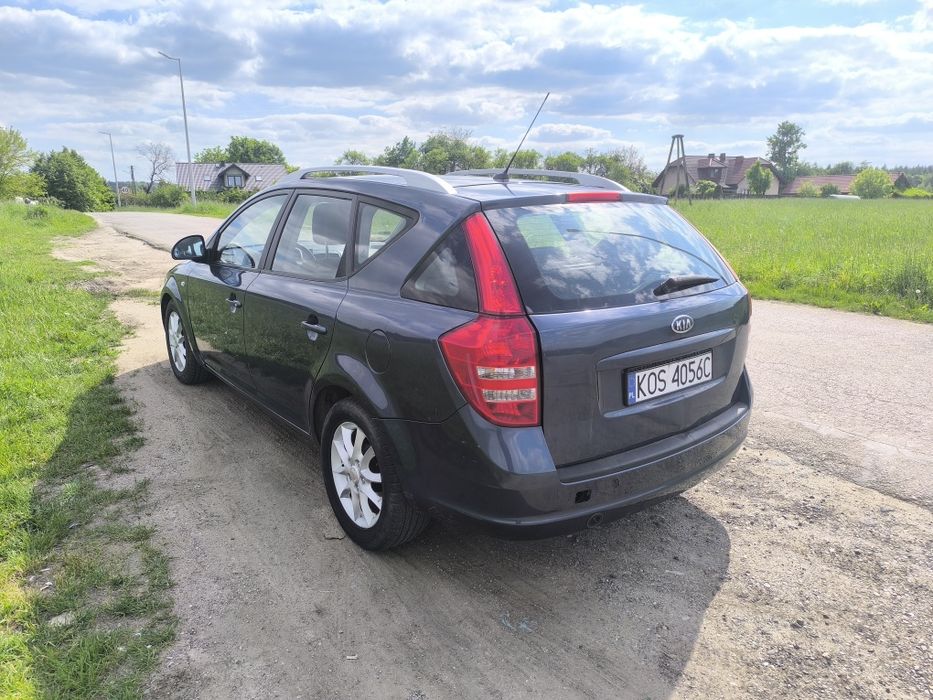 Kia cee'd kombi 2.0 LPG automat klimatyzacja