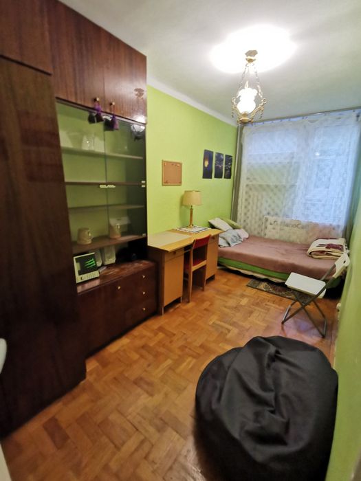 Pokój / wynajem / Warszawa / Grzybowska - od zaraz - 1300 zł czynsz plus 400 zł media