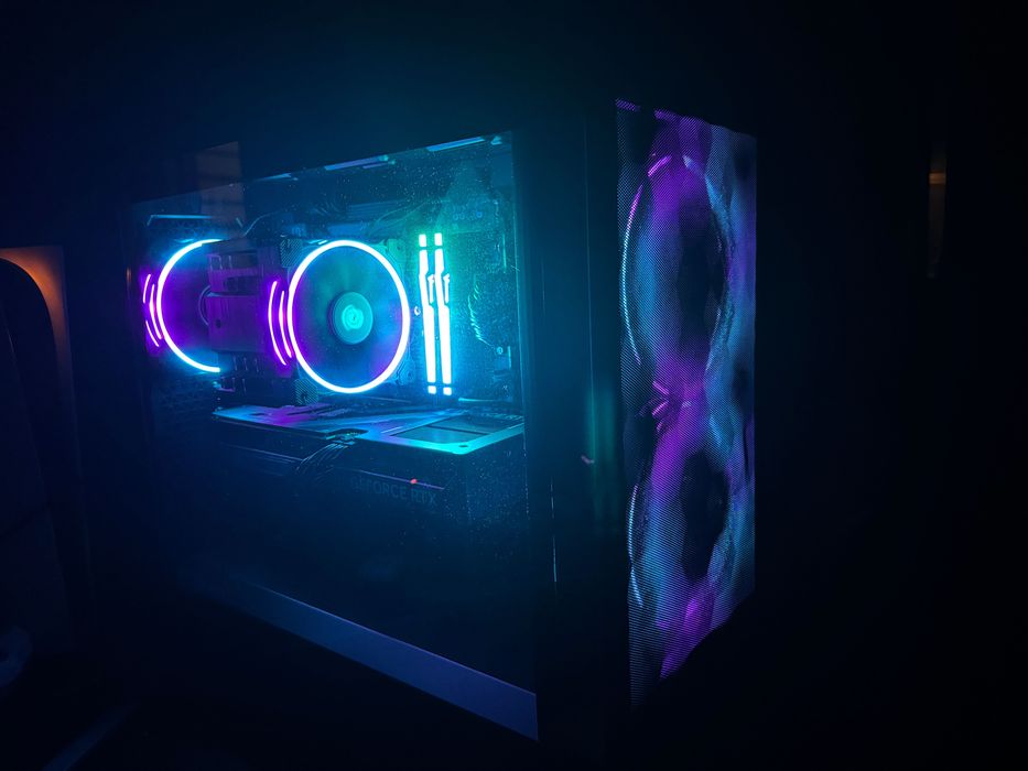 G4M3R HERO R7-7800X3D/64GB/2TB/RTX5070Ti/W11x