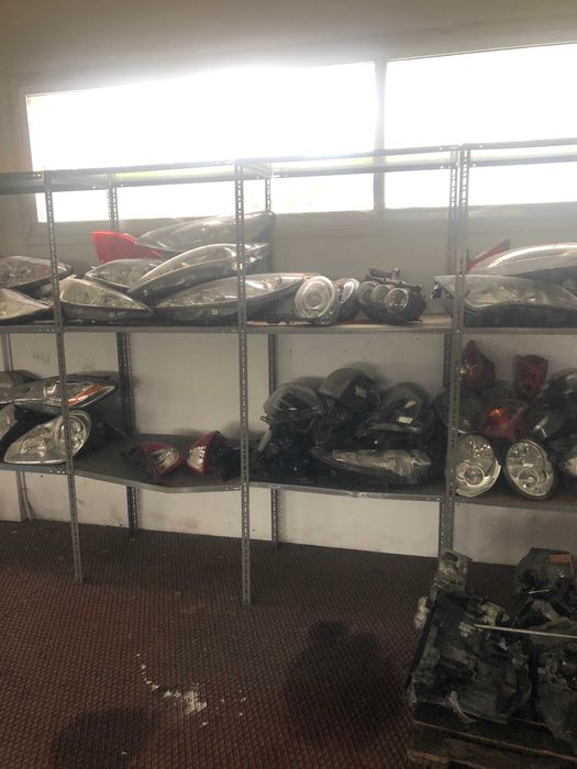 Vendo Lote Faros, Parachoques, Parrillas Audi, BMW, Ferrari, Porsche