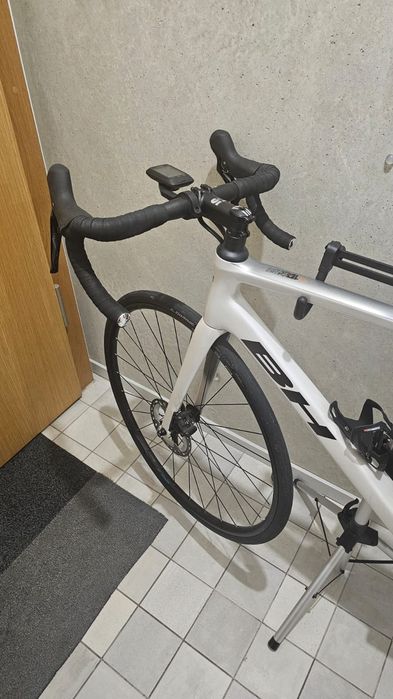 BH sl1 grupo Shimano 105 junho de 2025