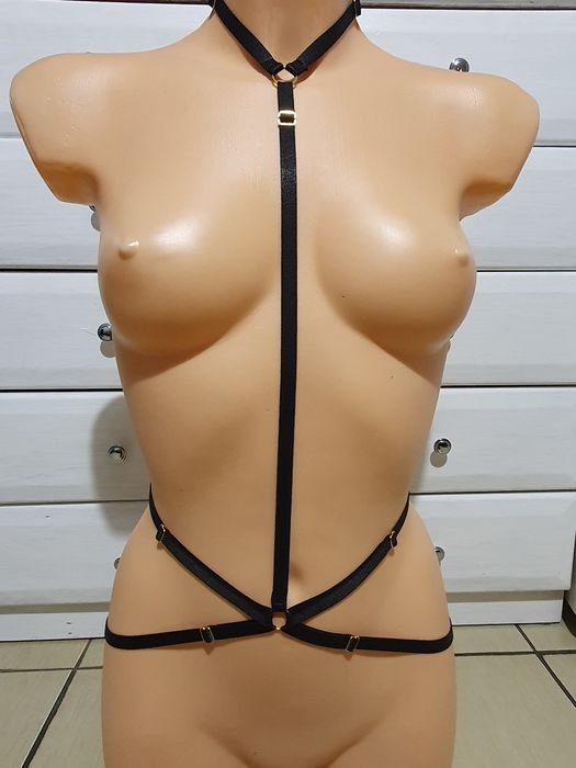 Bielizna uprząż paseczki harness nowe