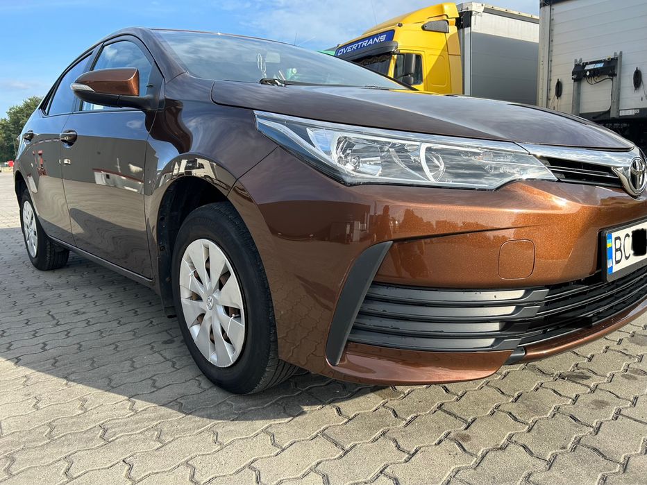 TOYOTA COROLLA 2016 рік, пробіг 87 тис. (обслуговуваня на Тойоті сер.)