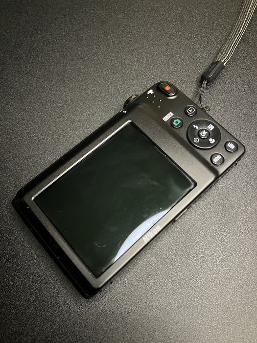 Цифрова камера Nikon Coolpix S3400