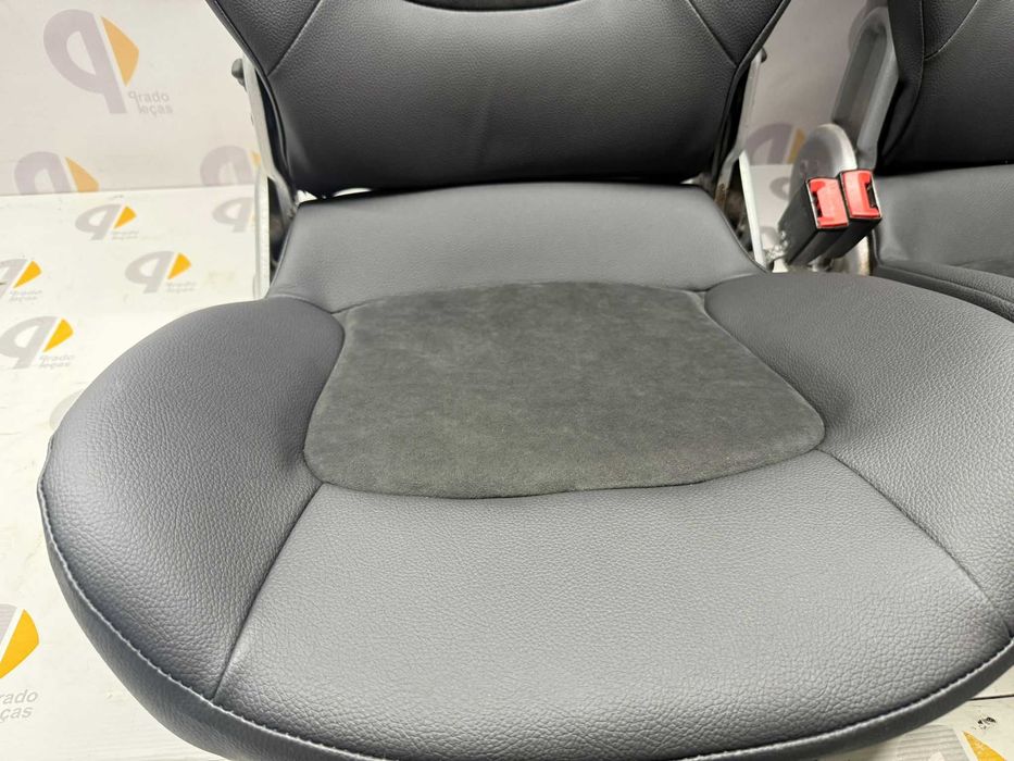 Bancos pele alcântara smart roadster