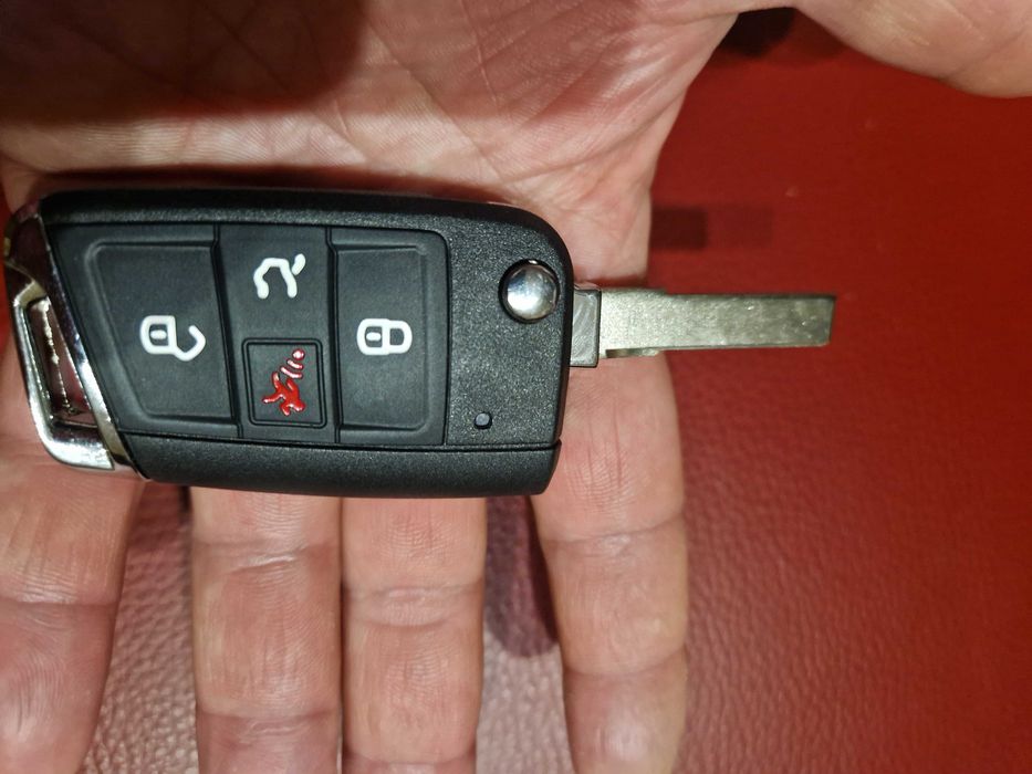 Смарт ключ для VW GOLF и других моделей.Америка.Новый