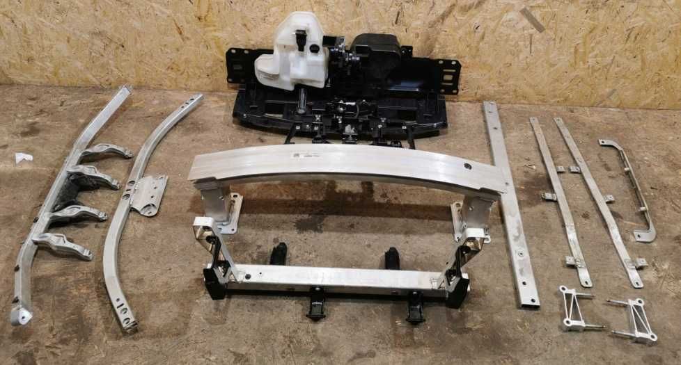 Бампер Porsche Taycan 9j Розборка Тайкан Порш Четверть Запчастини