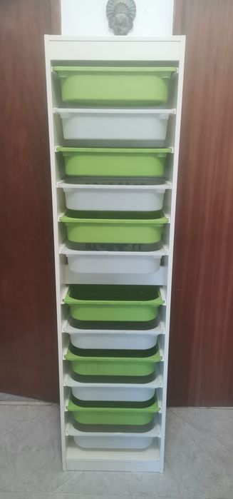 Móvel estante organizador