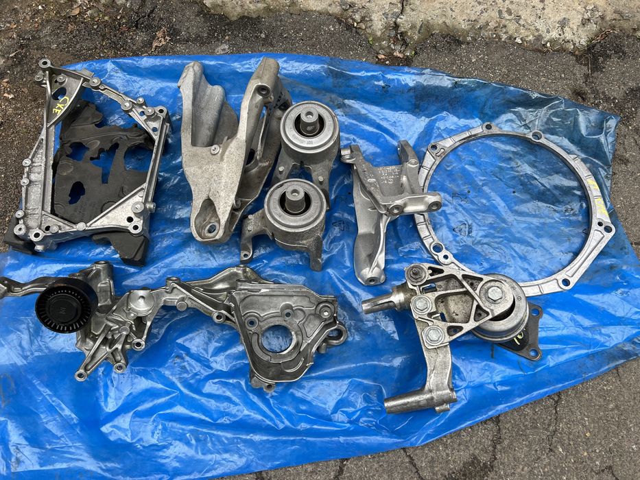 VW T6 кронштейн двигуна подушка мотора двигателя Т6 Фольксваген