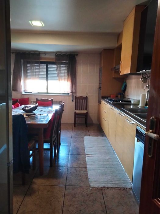 Quartos centro de VISEU. Junto da FAC Sup. Educação e Católica