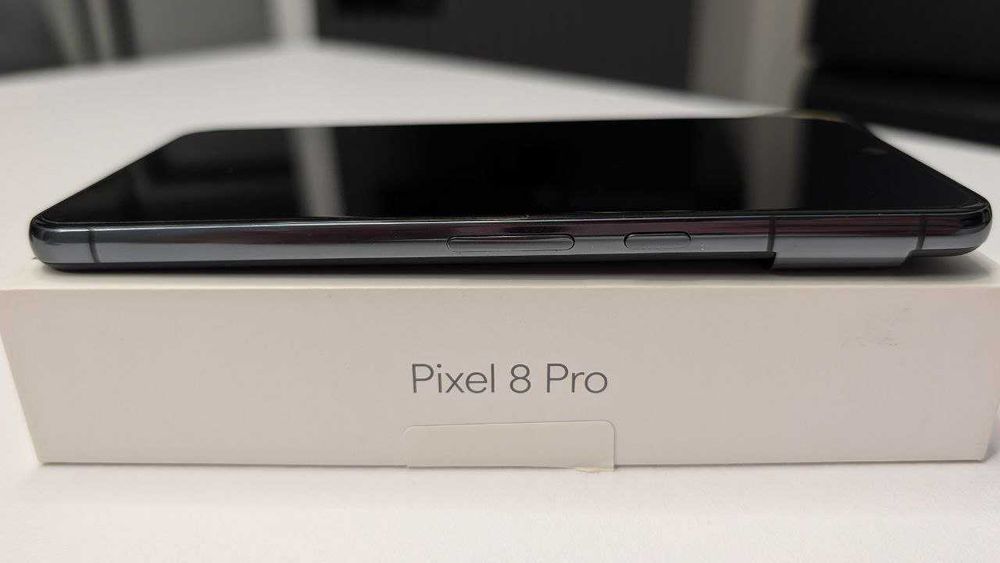Смартфон Google Pixel 8 Pro 12/128GB Obsidian Neverlock