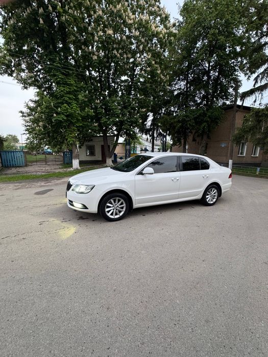 Skoda Superb 2014 VIN TMBAB43T3EB301028 фото оголошення 9 з 24