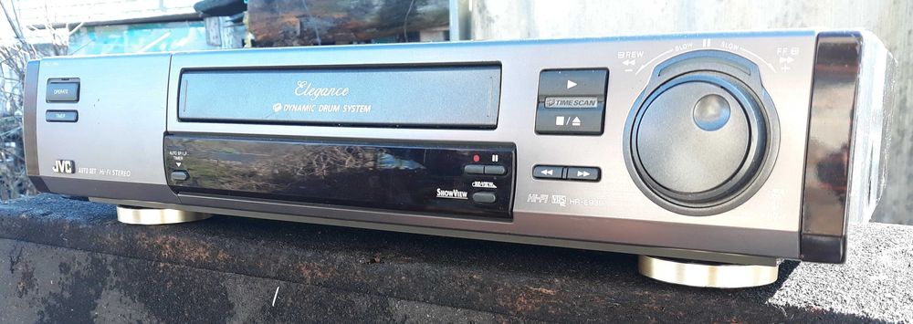 JVC hr-e939eg  Hi-Fi VCR Video Cassette Player с Германи \дефект