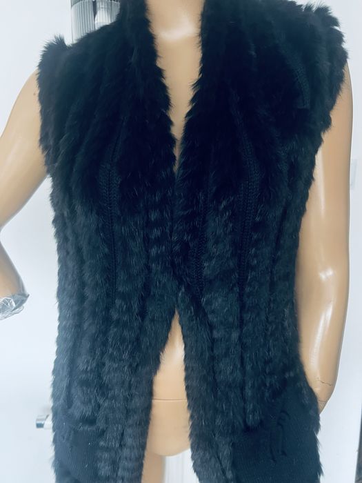 Kamizelka futrzana z królika czarna mięsista długa futro naturalne