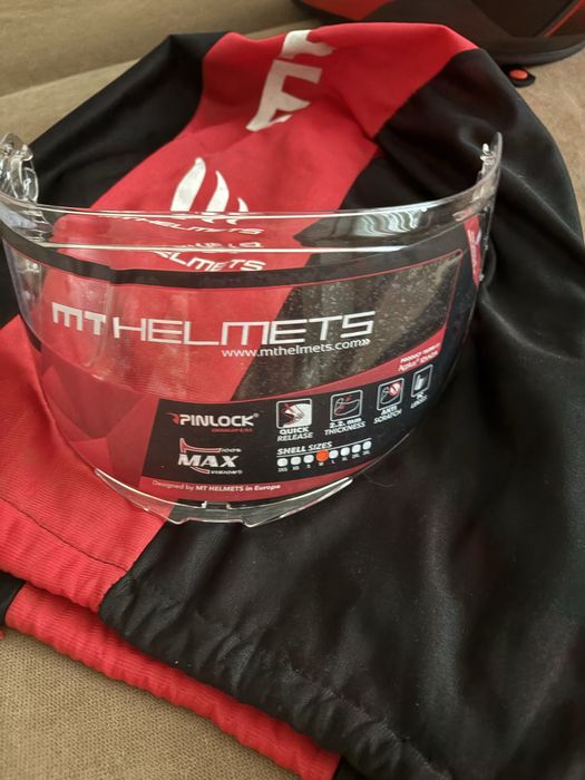 Мотоциклетий шолом MT Helmets Rapide