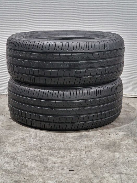 2 Pneus 235/55R17 PIRELLI Semi Novos