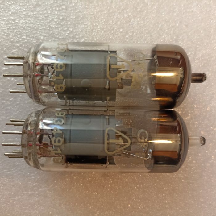 Lampy elektronowe próżniowe