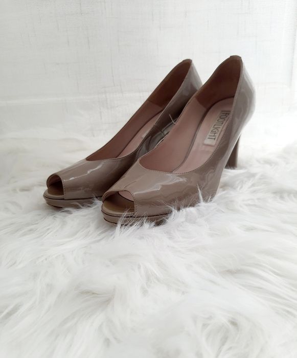 Buty Na Obcasie R.38