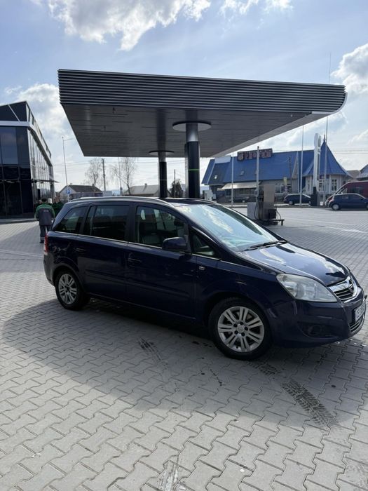 Opel Zafira 2010