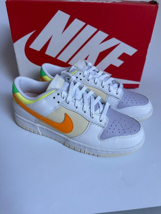 Nowe sneakersy WMNS NIKE DUNK LOW białe kolorowe 40