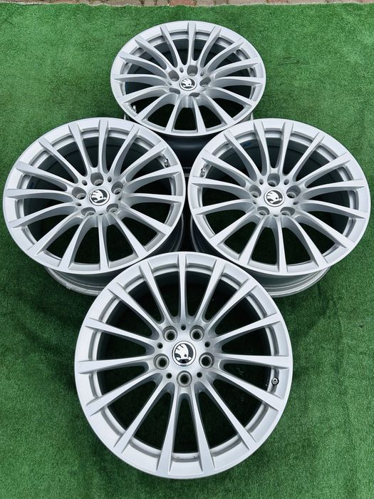 Диски ковані 5/112 R18 Skoda VW Audi 8J ET-30 з датчиками