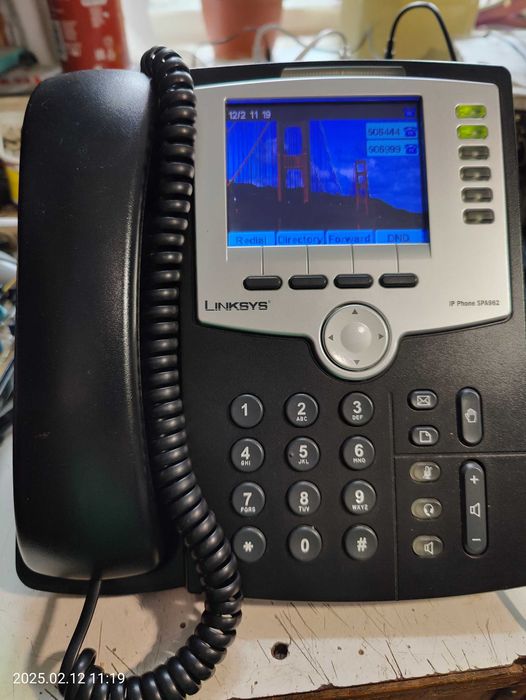 IP-телефон Linksys SPA962