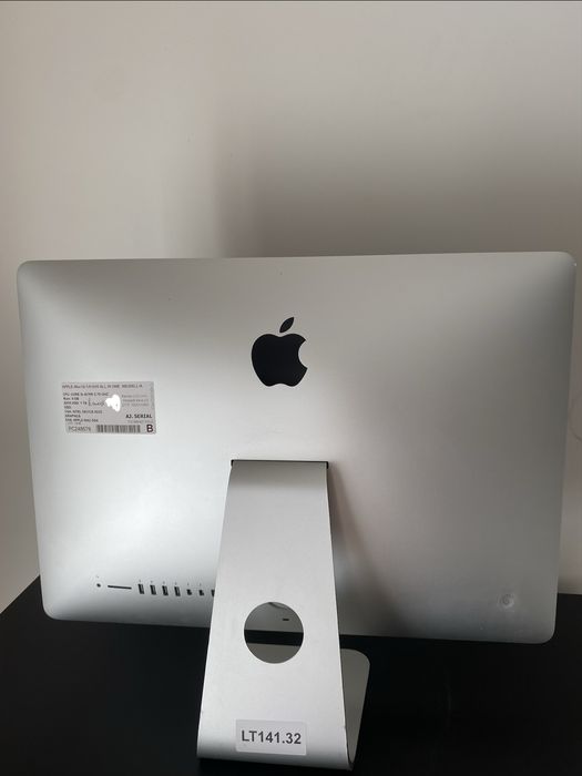 iMac 21,5” | i5 | 8GB RAM | 1TB | Apple
