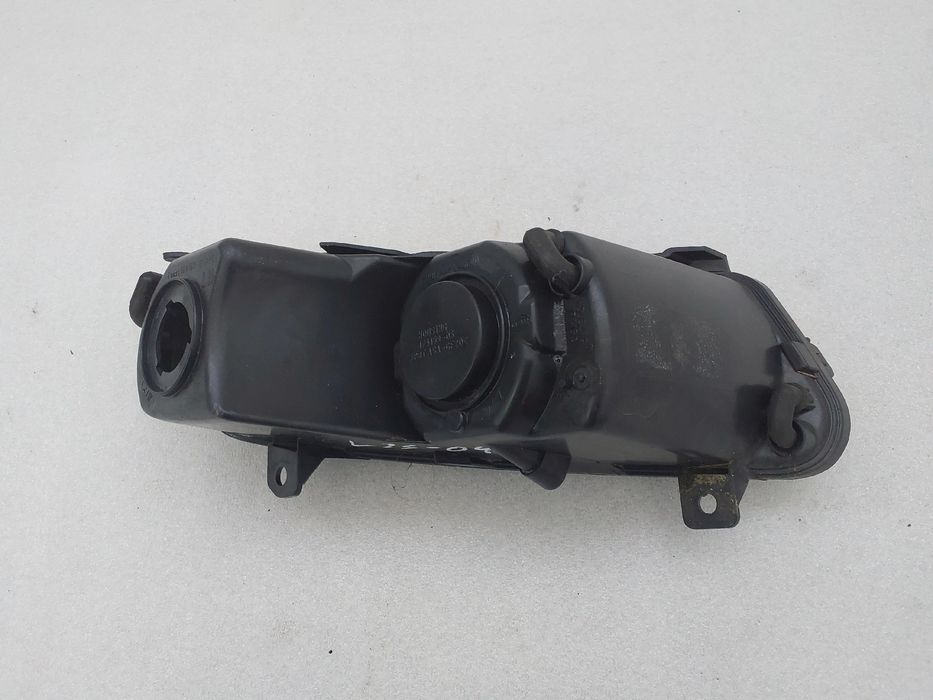 Farol nevoeiro frente esquerdo VOLKSWAGEN Polo (6R, 6C)