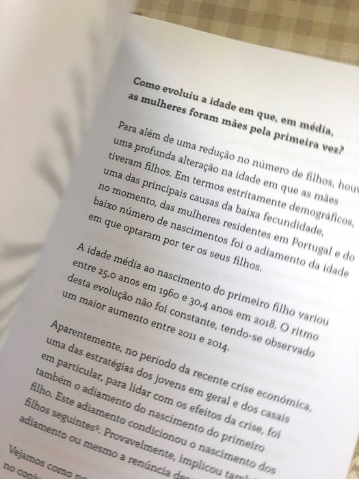 Livro - Como nascem os Portugueses