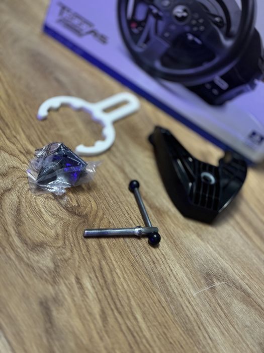 Kierownica Thrustmaster T300RS GT