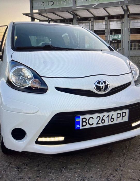 Продам Тойота в идеальном состоянии