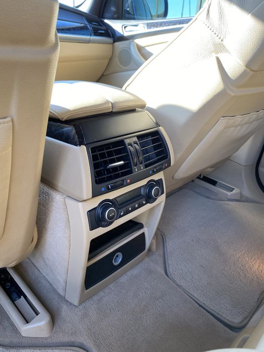 BMW X5 2008 VIN WBAFF01080L215015 фото оголошення 9 з 18