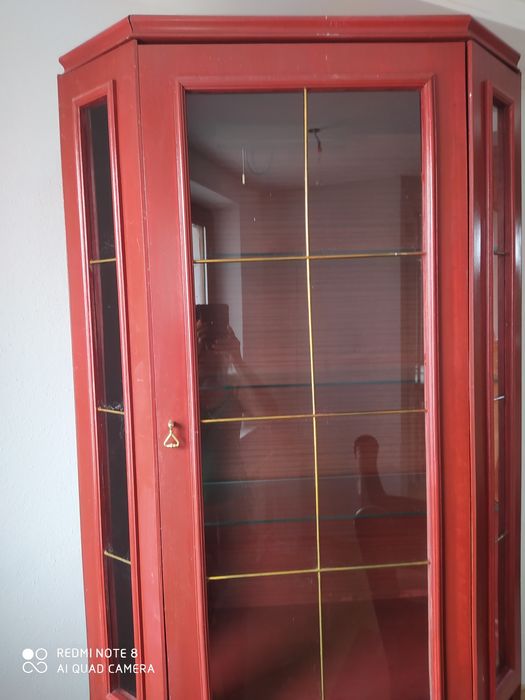 Witryna kredens w kształcie sześciokąta sprzedam pilnie!!