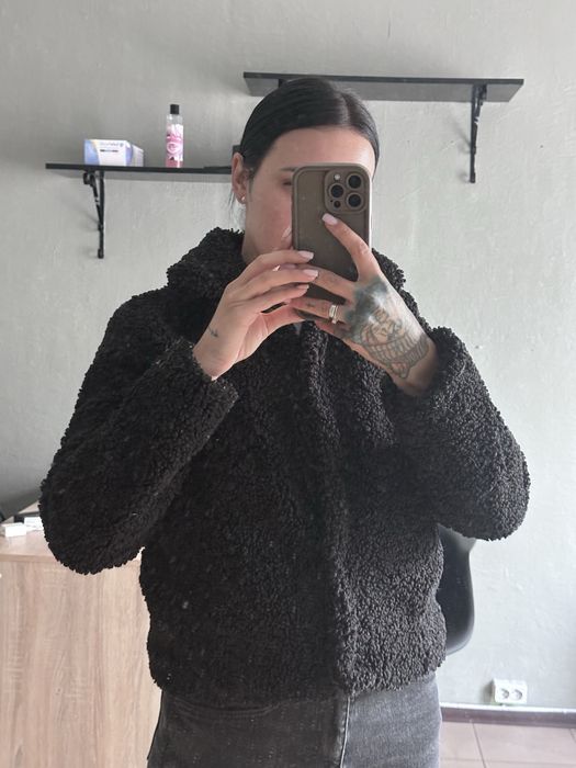 Шубка жіноча тепла …….