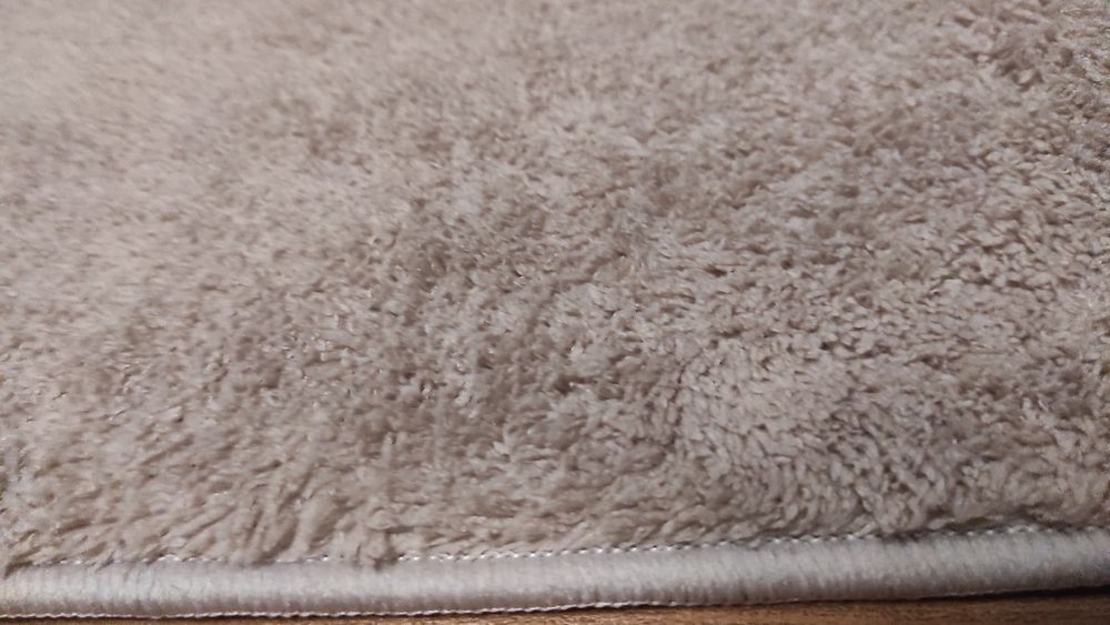 Килим беж 80 х 120 см новий , коврик